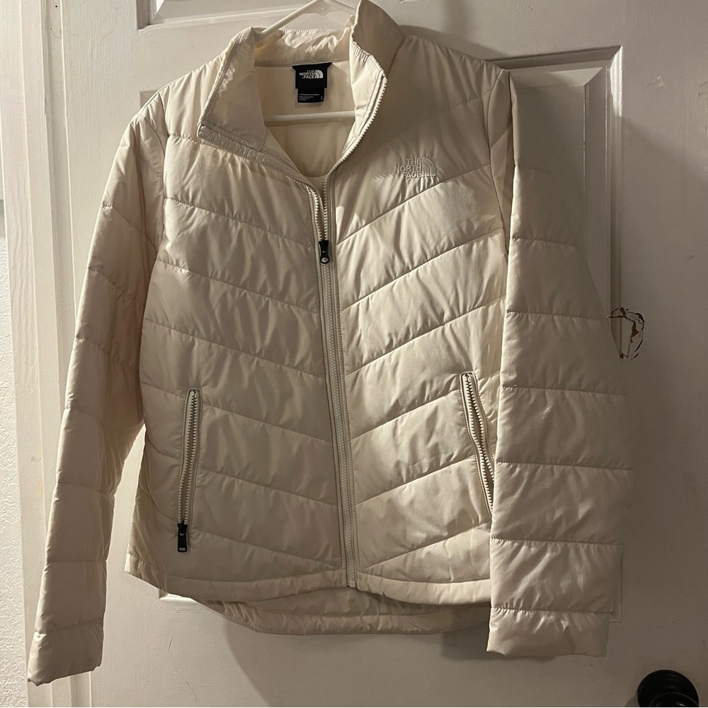 The North Face Cream Puffer Jacket with Chevron Quilting